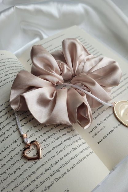 Large Scrunchies Neutral